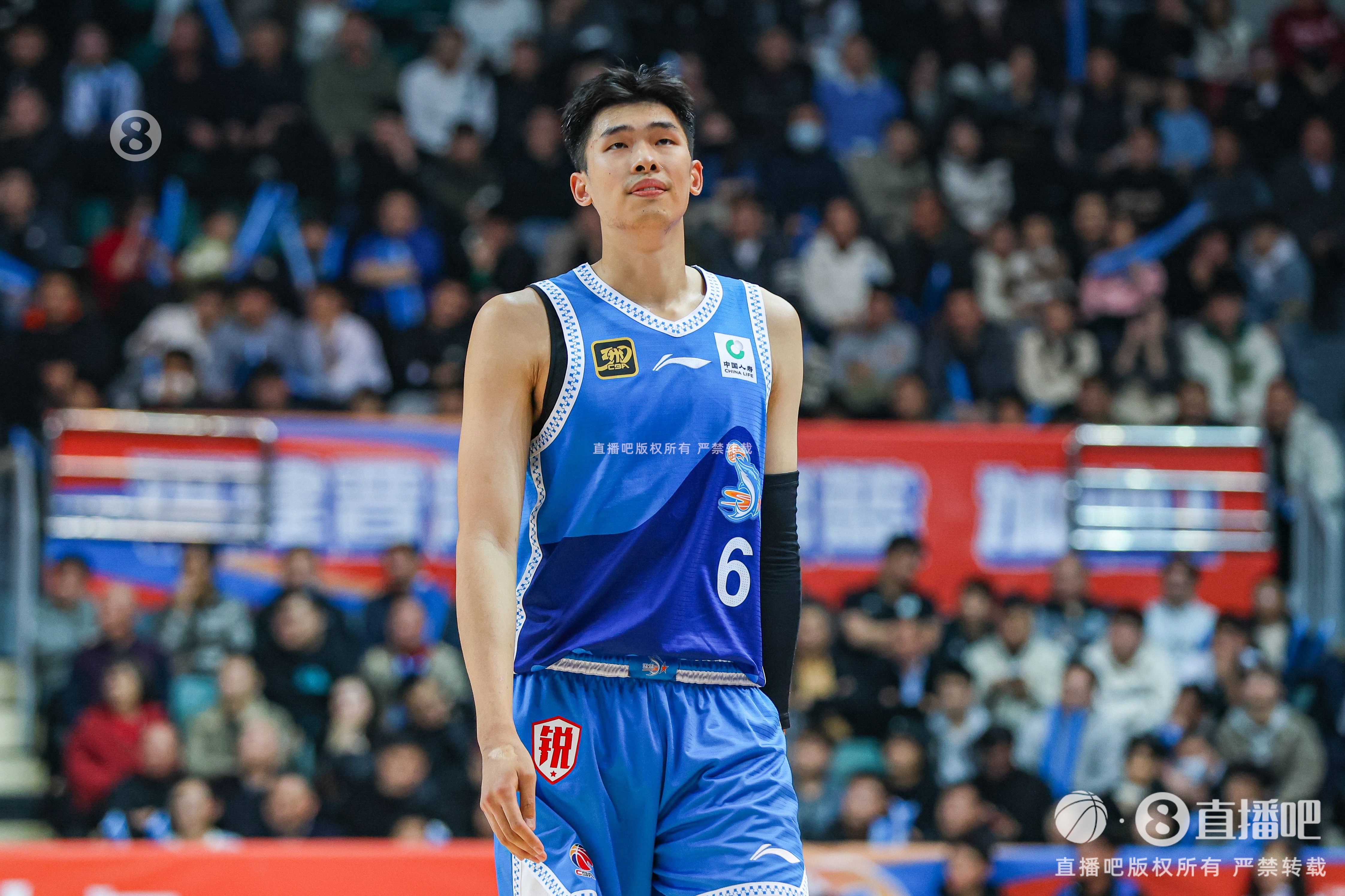 KOK体育官网-直播吧：福建男篮与邹阳签下多年B类续约协议 期待其与杨曦皓共筑双子星传奇