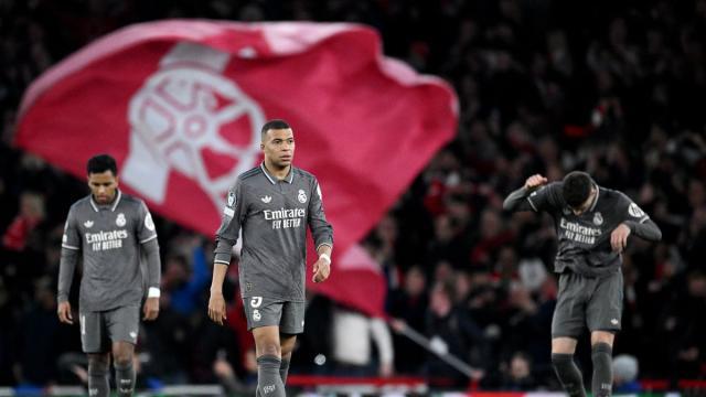 KOK体育平台-西媒：跑动太少是皇马败因之一 不引援制造困境